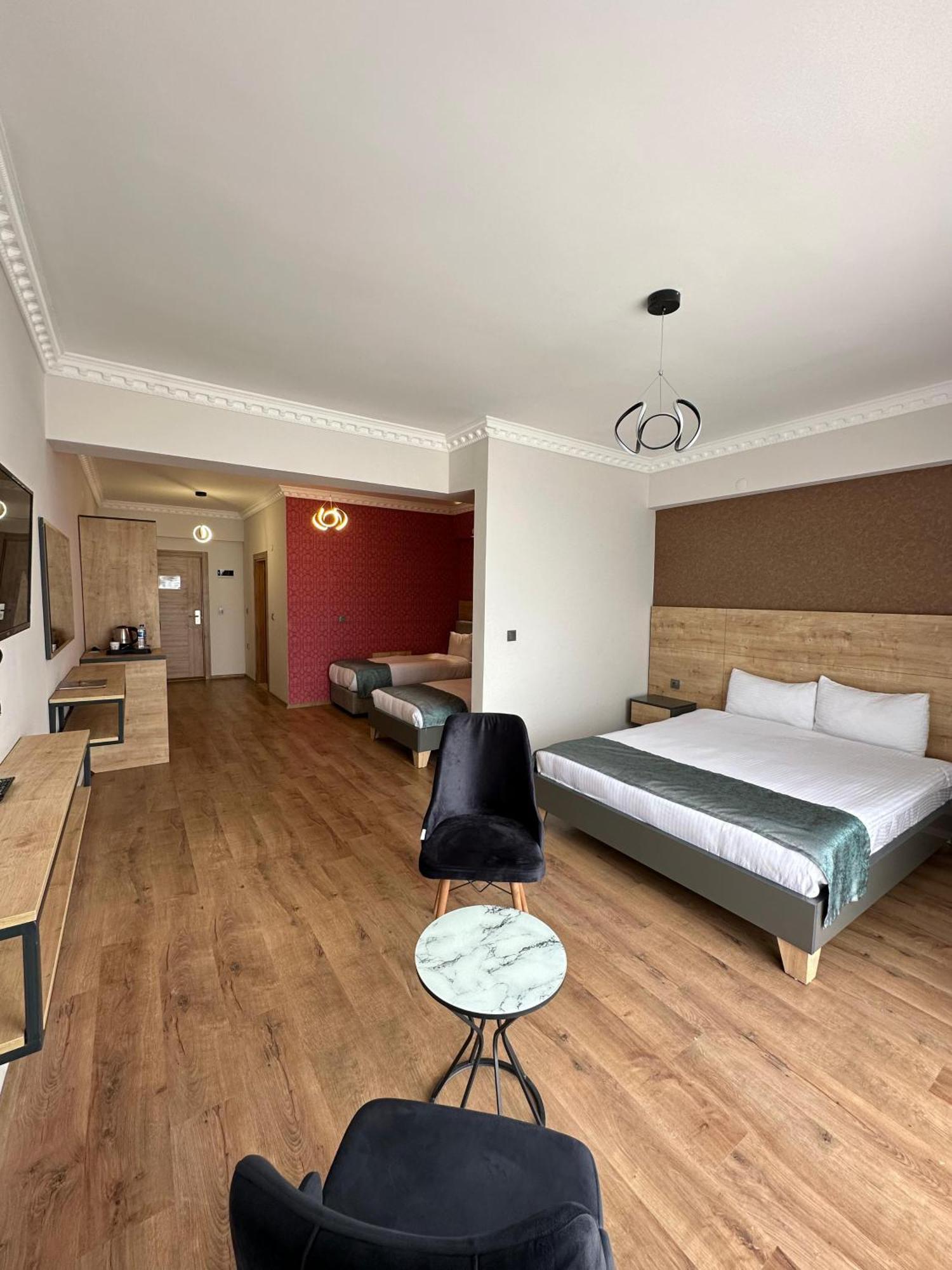 Orient Hotel Ван Экстерьер фото
