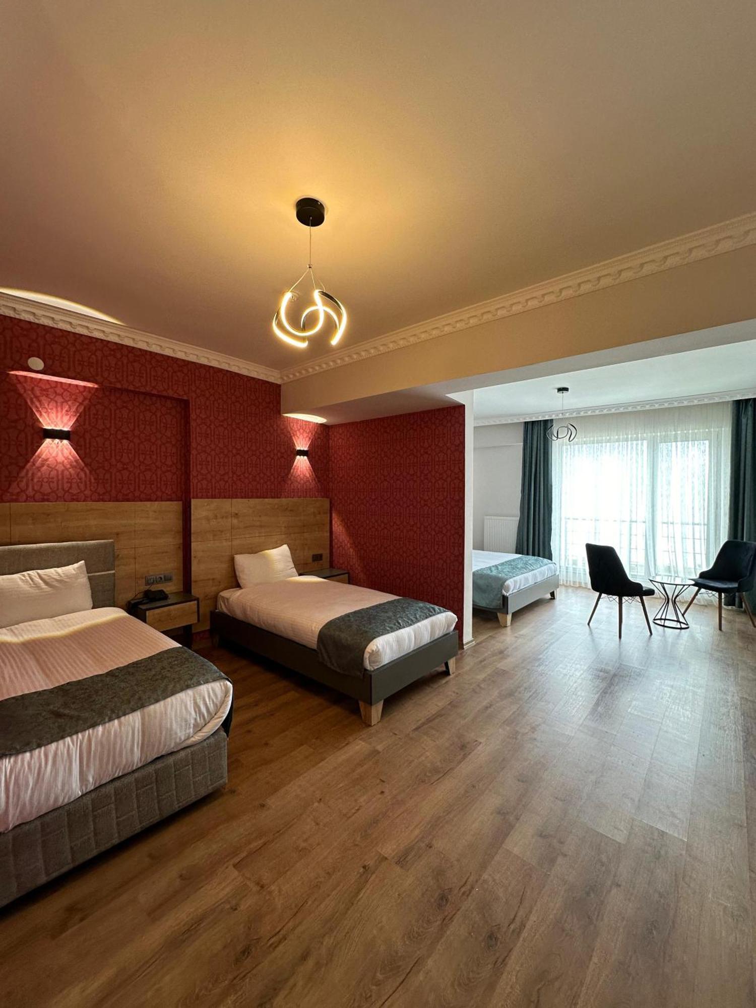 Orient Hotel Ван Экстерьер фото
